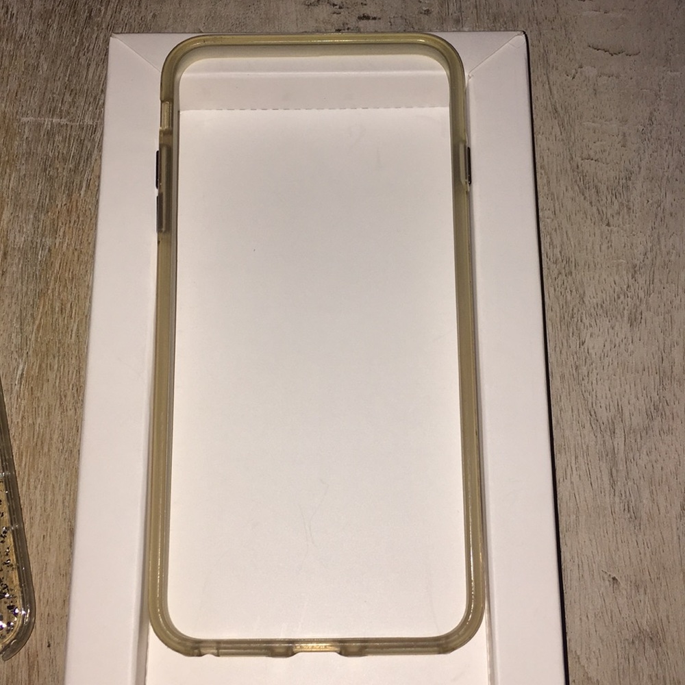 iPhone 8 Plus Mother of Pearl phone case - Picture 6 of 8